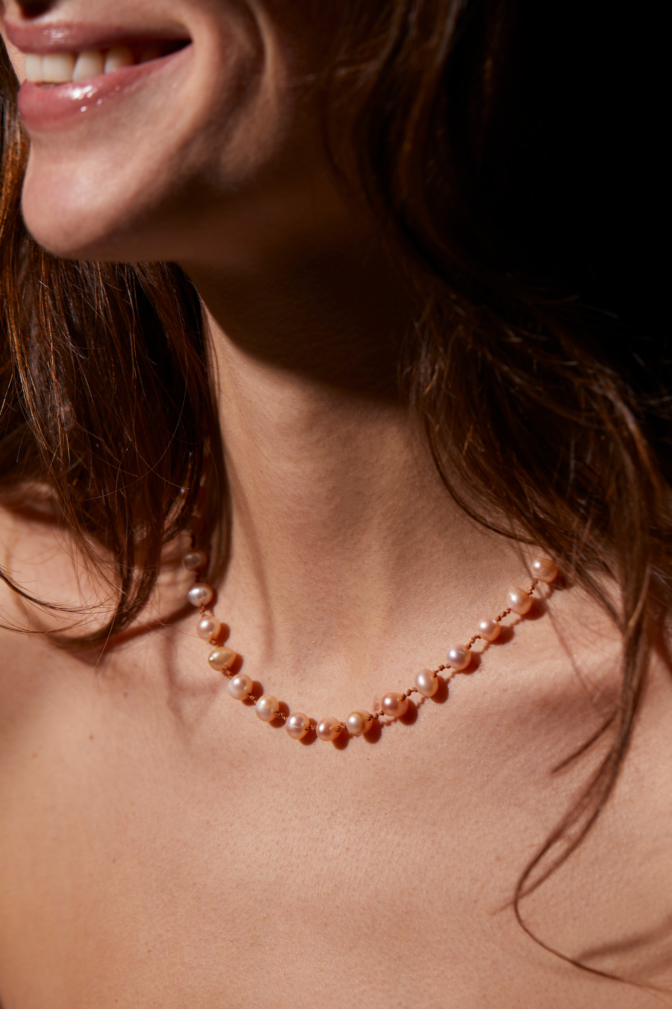 Collier 'Bird Pêche' avec perles pêche – bijou délicat fait main