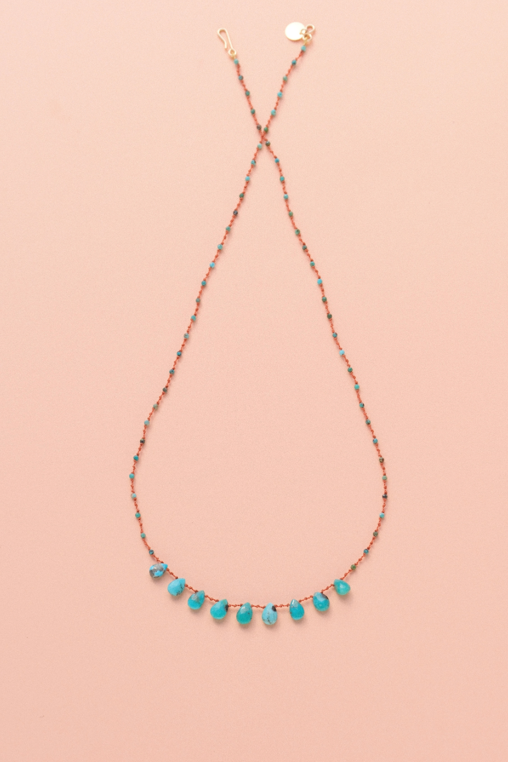 Collier en turquoise sur cordon — IVARENE Paris