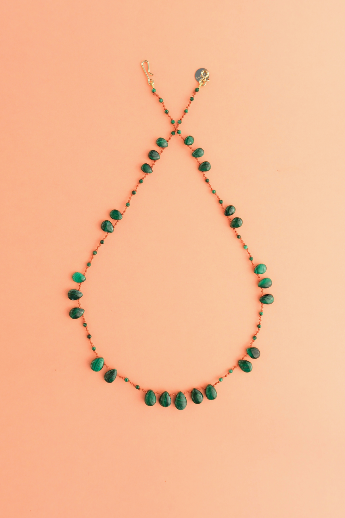 Offset Necklace in malachite on a cord — IVARENE Paris