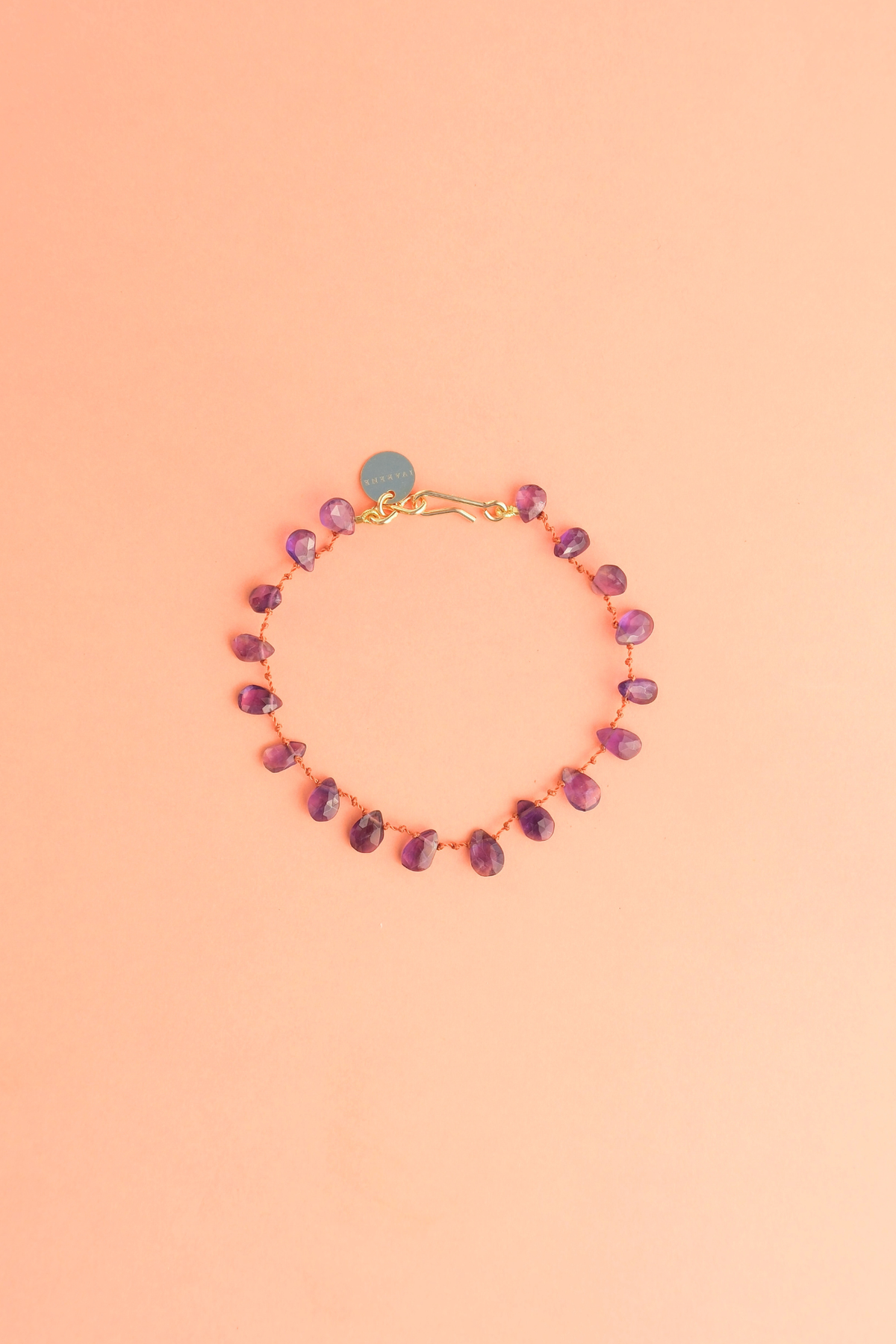 Bracelet en améthyste sur cordon, IVARENE Paris