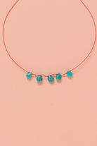 Collier en turquoise sur cordon — IVARENE Paris
