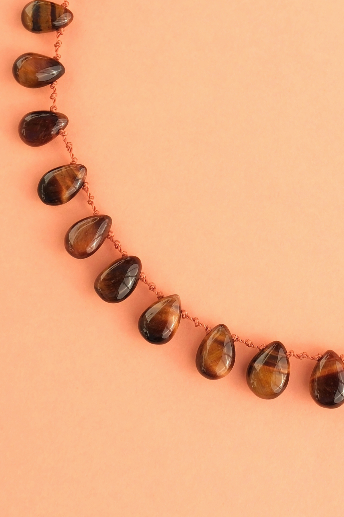 Willetta Necklace in tiger's eye, another view — IVARENE Paris